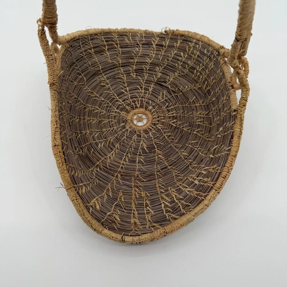 Vtg Handmade Pine Needle Gathering Basket Wrapped Handle Southern Folk Art Decor
